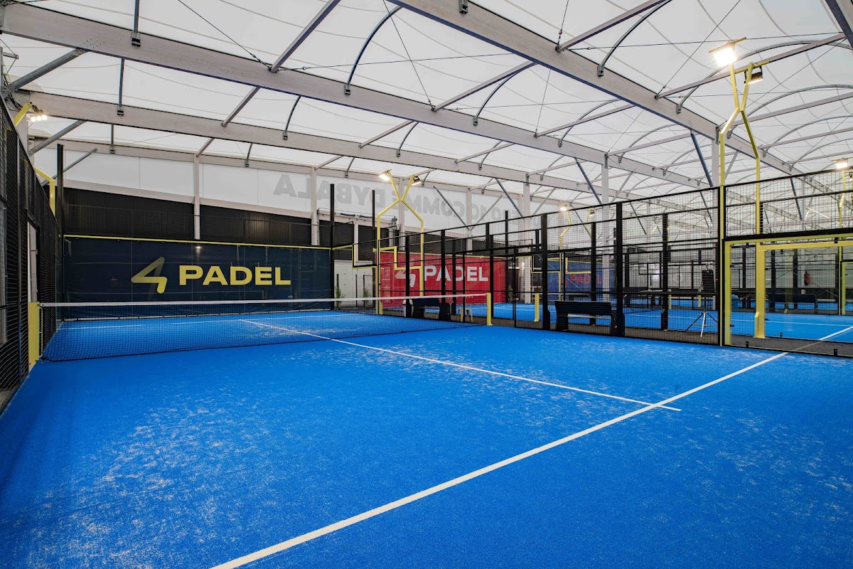 4PADEL MARVILLE, club de padel à La Courneuve, photo 2