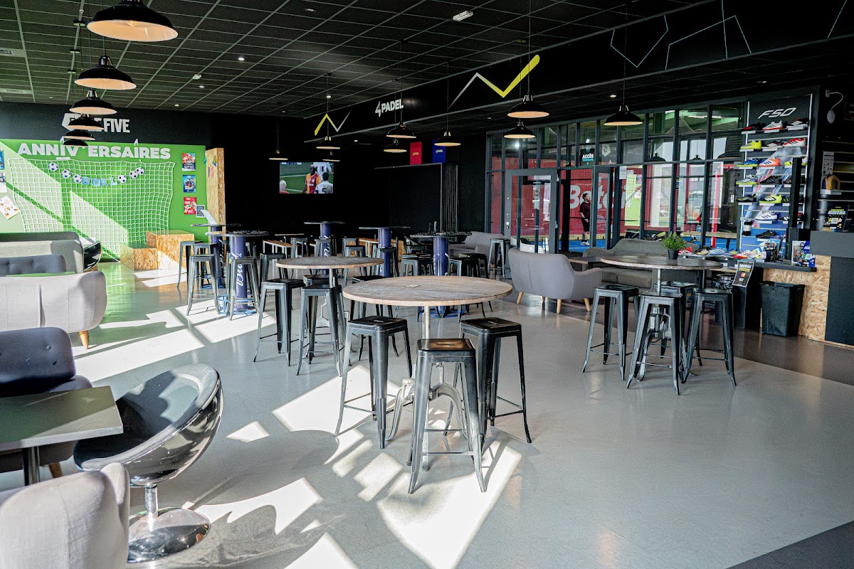 4PADEL VALENCIENNES, club de padel à Petite-Forêt, photo 3