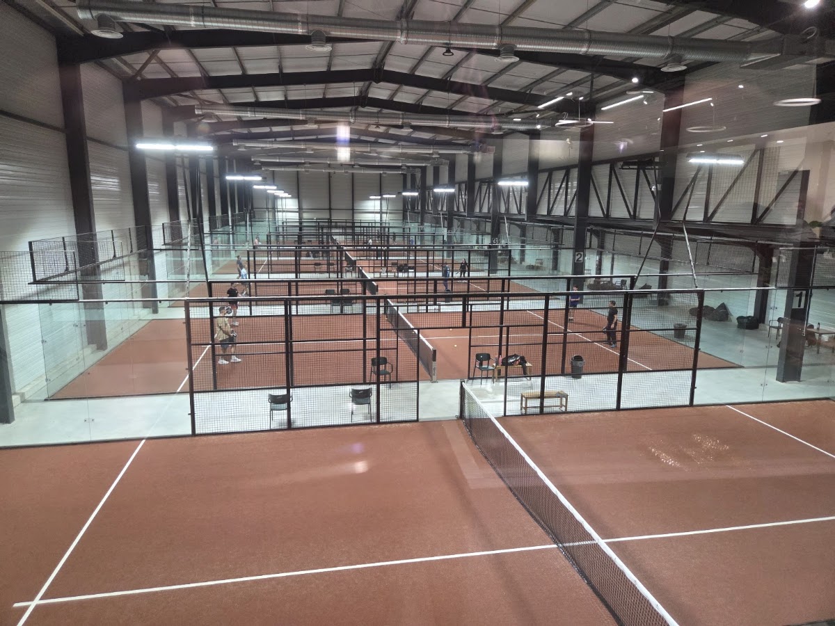 A PADEL THUIR, club de padel à Thuir