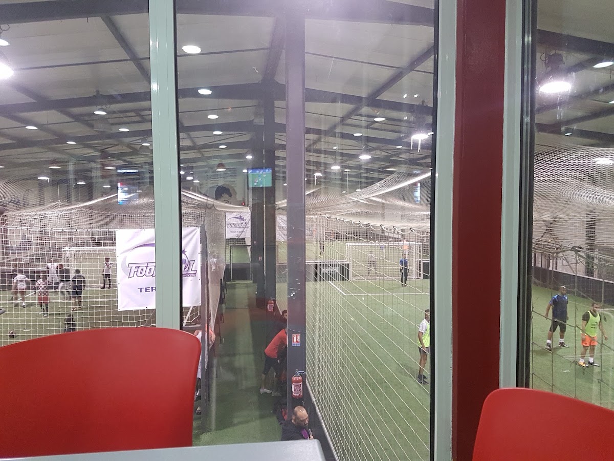 ARENA SPORT CENTER, club de padel à Arles, photo 2