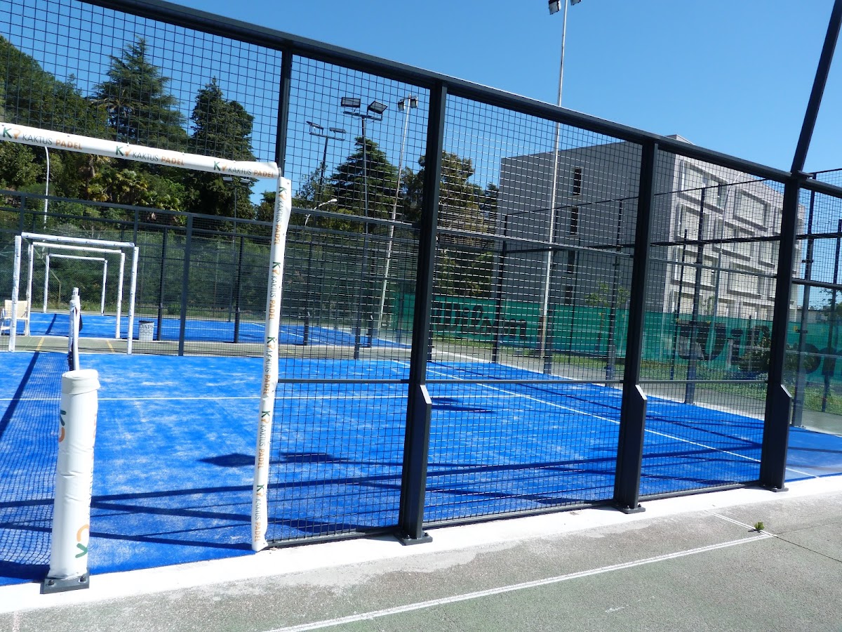 AZUR TENNIS SPORTS VALROSE, club de padel à Nice, photo 2