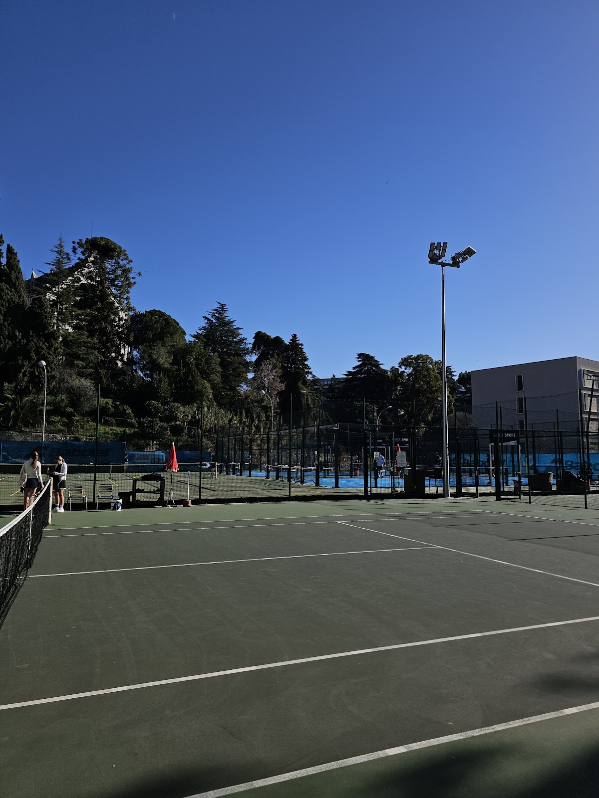 AZUR TENNIS SPORTS VALROSE, club de padel à Nice, photo 3