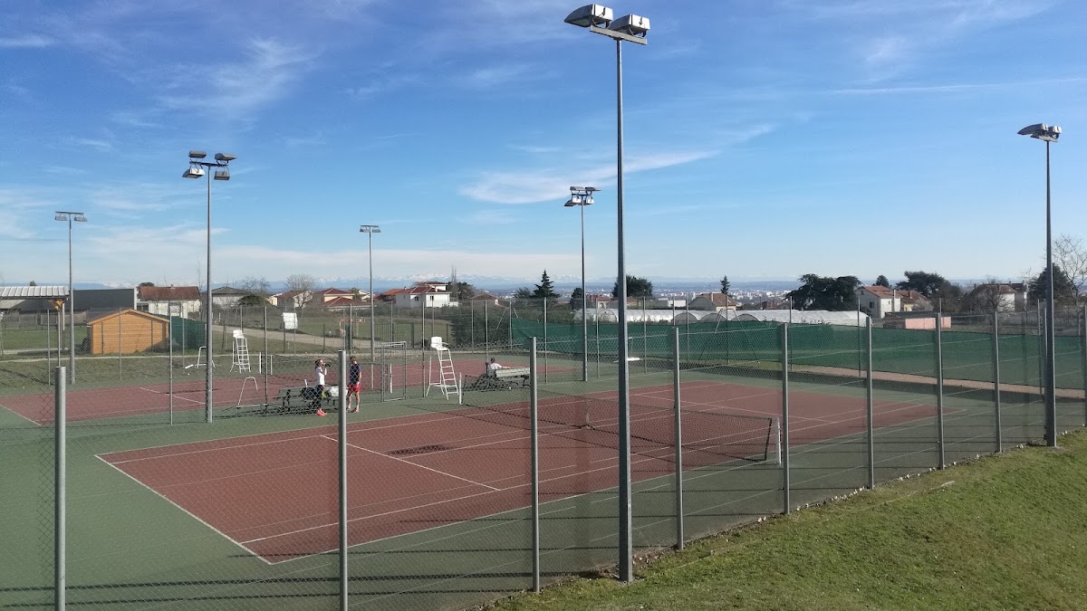 CALUIRE (TENNIS CLUB AS), club de padel à Caluire-et-Cuire, photo 4