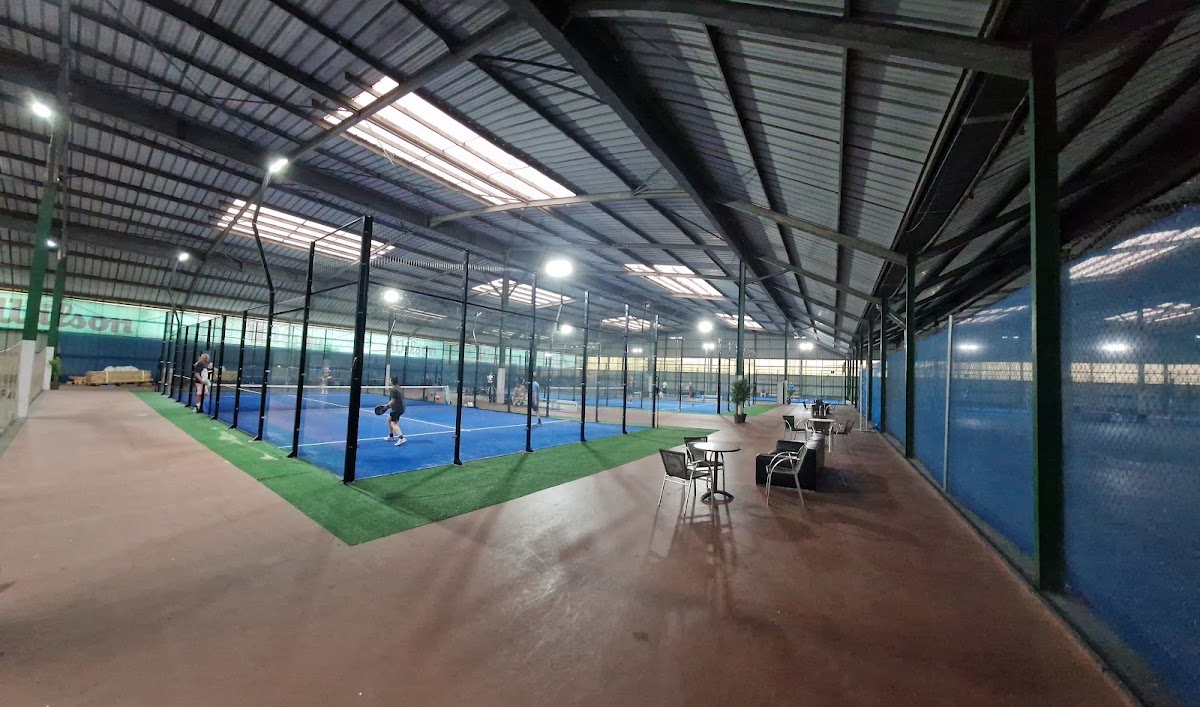 CAMARG'ANIM, club de padel à Arles, photo 4
