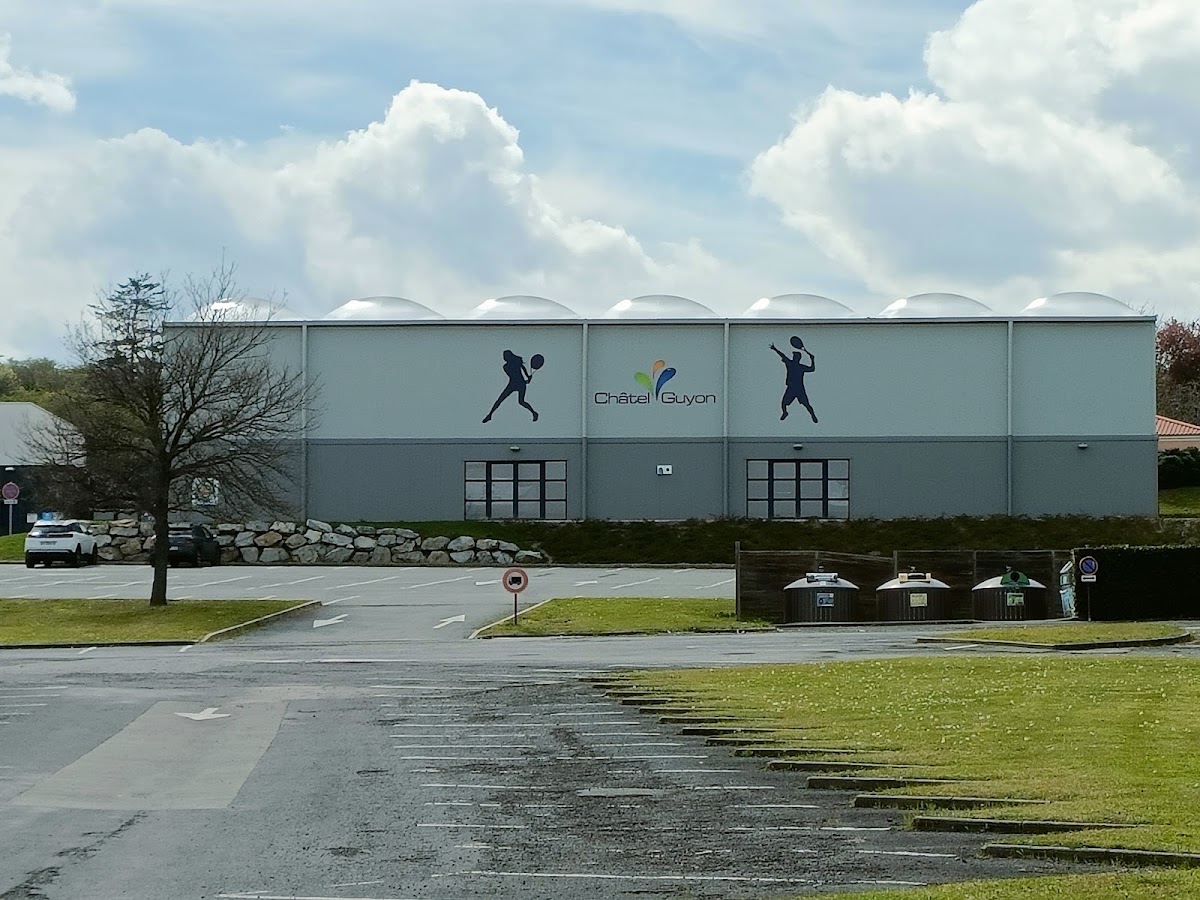 CHATEL-GUYON (TENNIS CLUB), club de padel à Châtel-Guyon, photo 3
