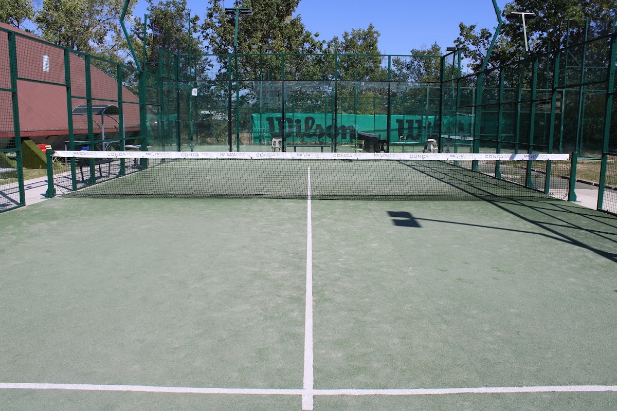 DARDILLY CHAMPAGNE (TENNIS CLUB), club de padel à Champagne-au-Mont-d'Or, photo 2