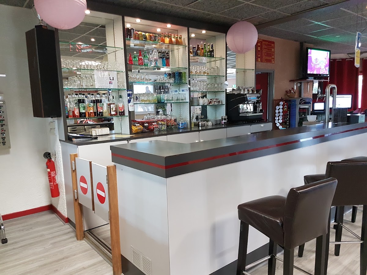 DECINES (TENNIS CLUB DE), club de padel à Décines-Charpieu, photo 3