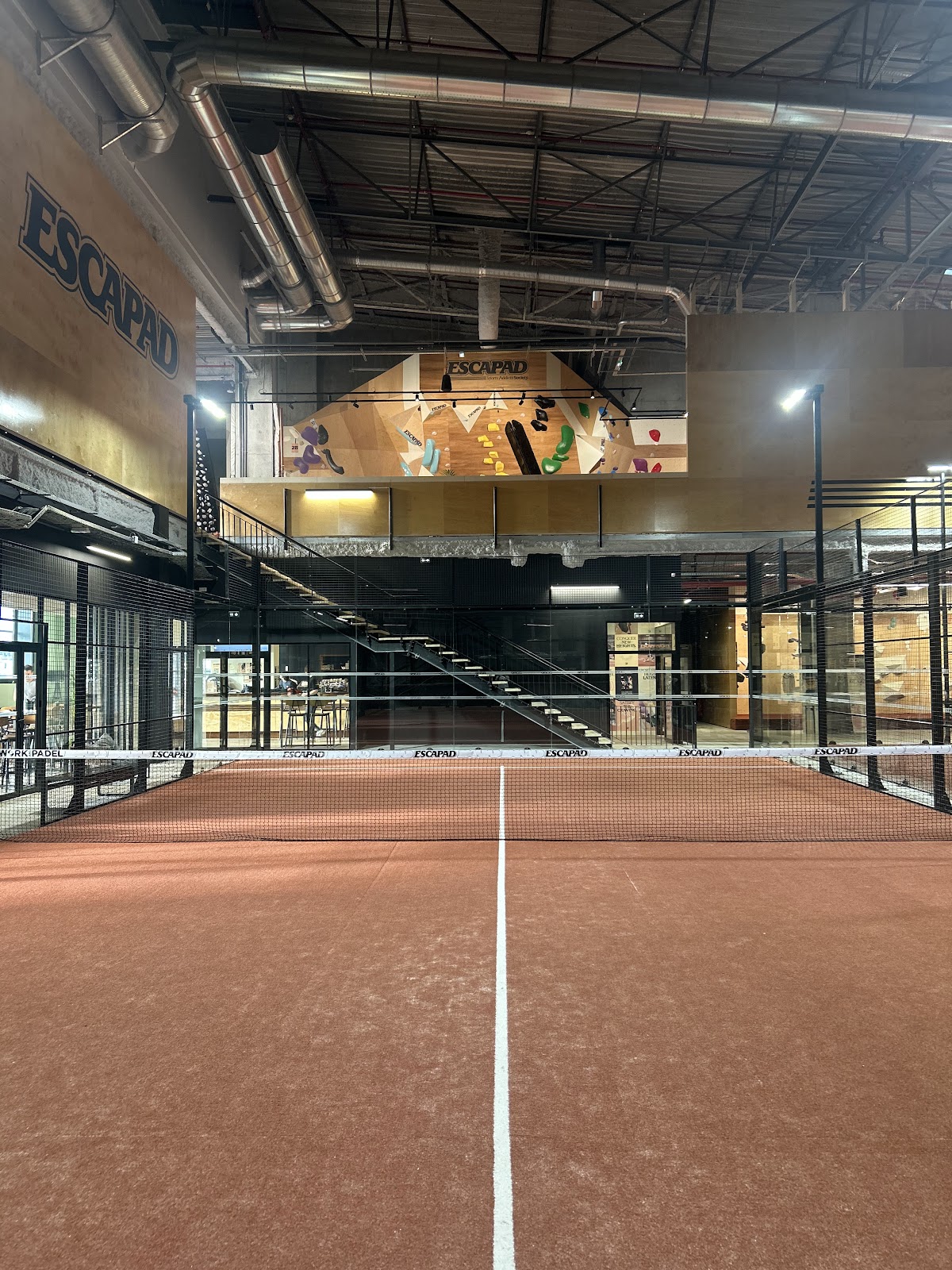 ESCAPAD LILLE, club de padel à Lille, photo 2