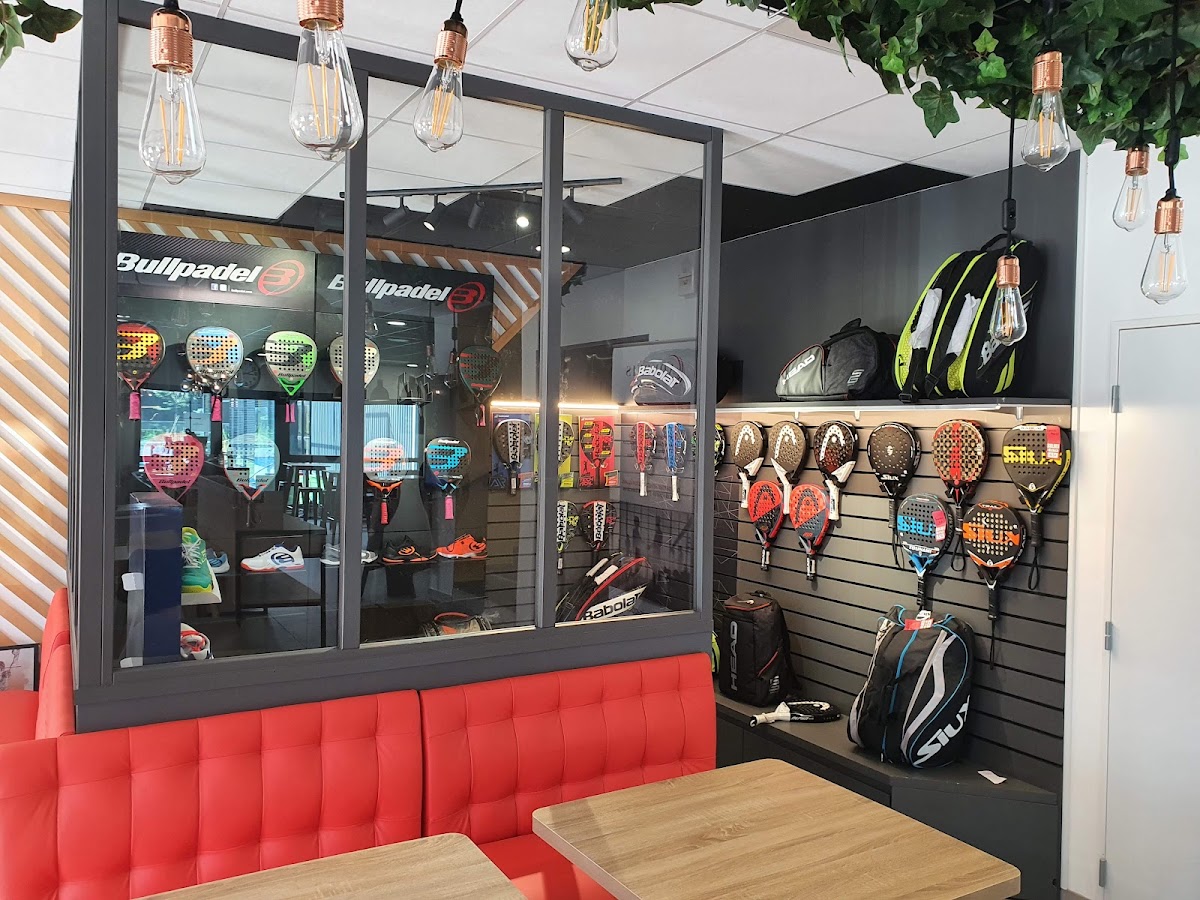 ESPRIT PADEL CLUB, club de padel à Saint-Priest, photo 2