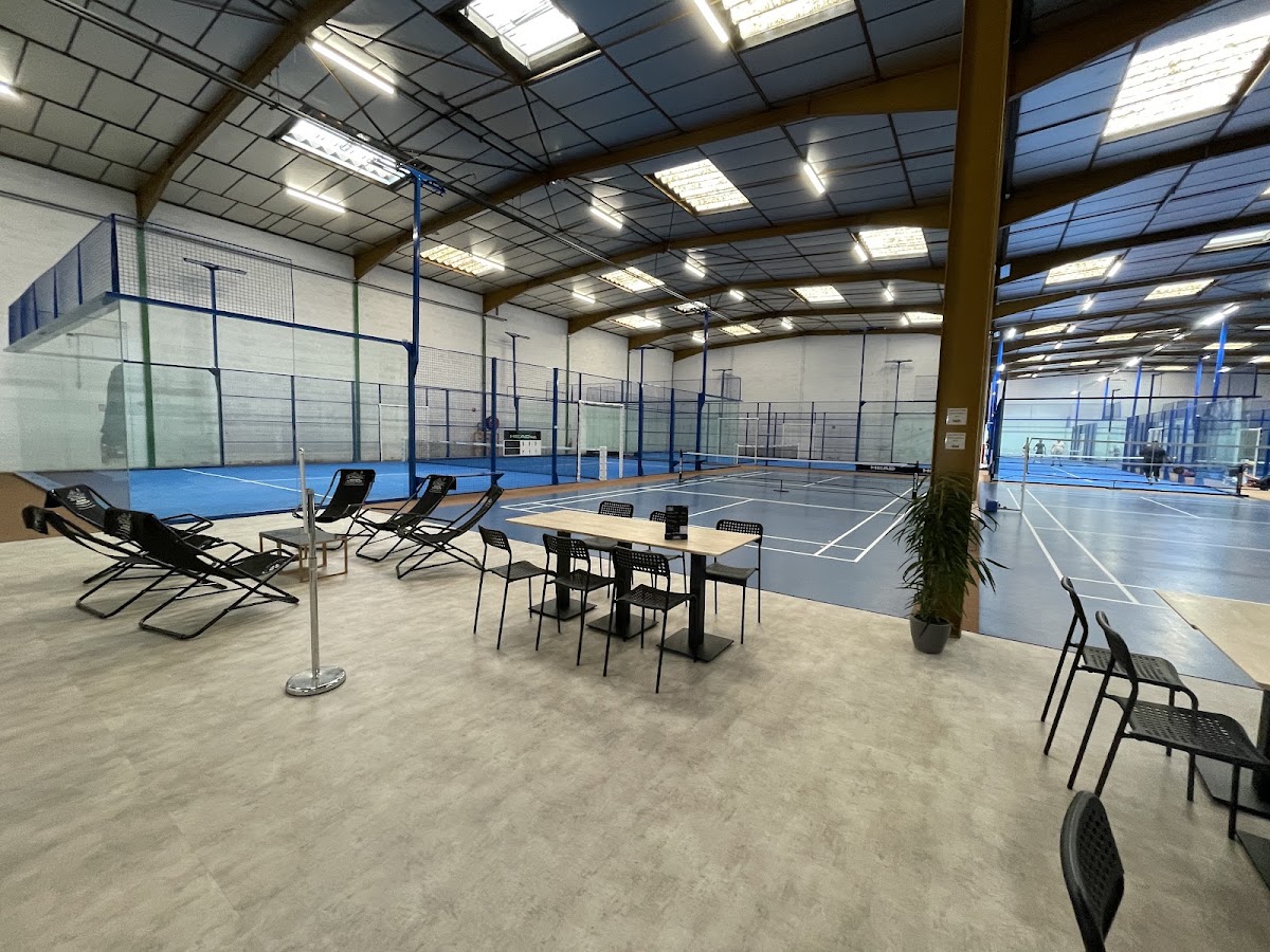 GONES PADEL, club de padel à Irigny, photo 2
