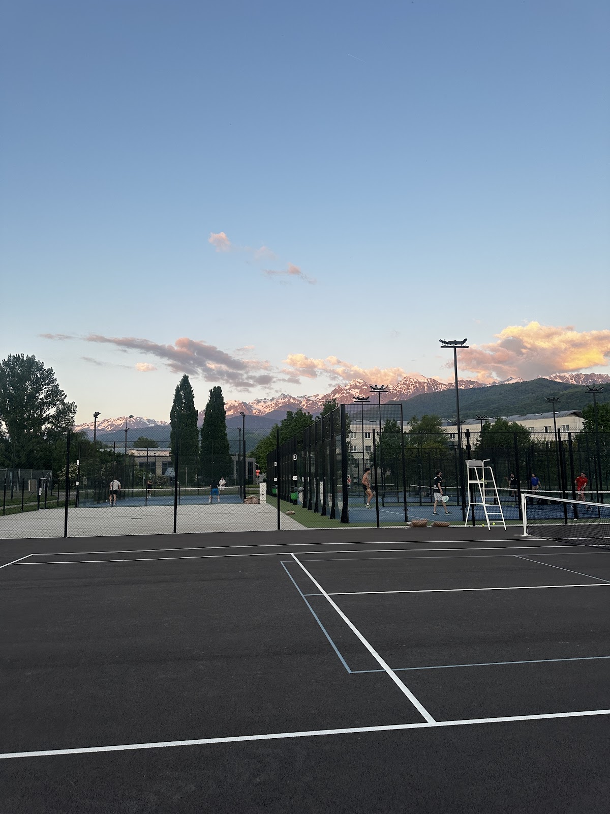 GRENOBLE UNIVERSITE CLUB, club de padel à Gières, photo 2