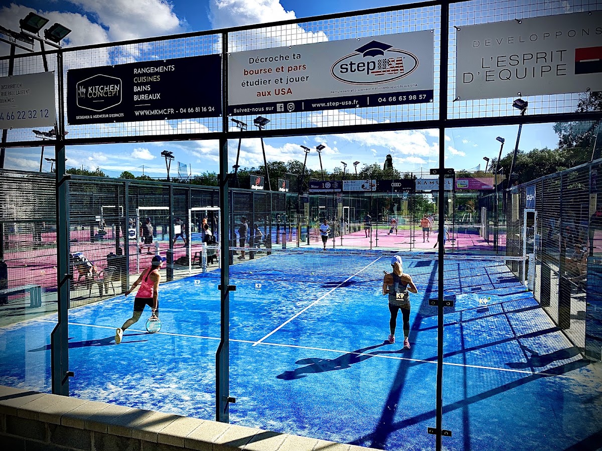 HAUTS DE NIMES PADEL CLUB, club de padel à Nîmes, photo 2
