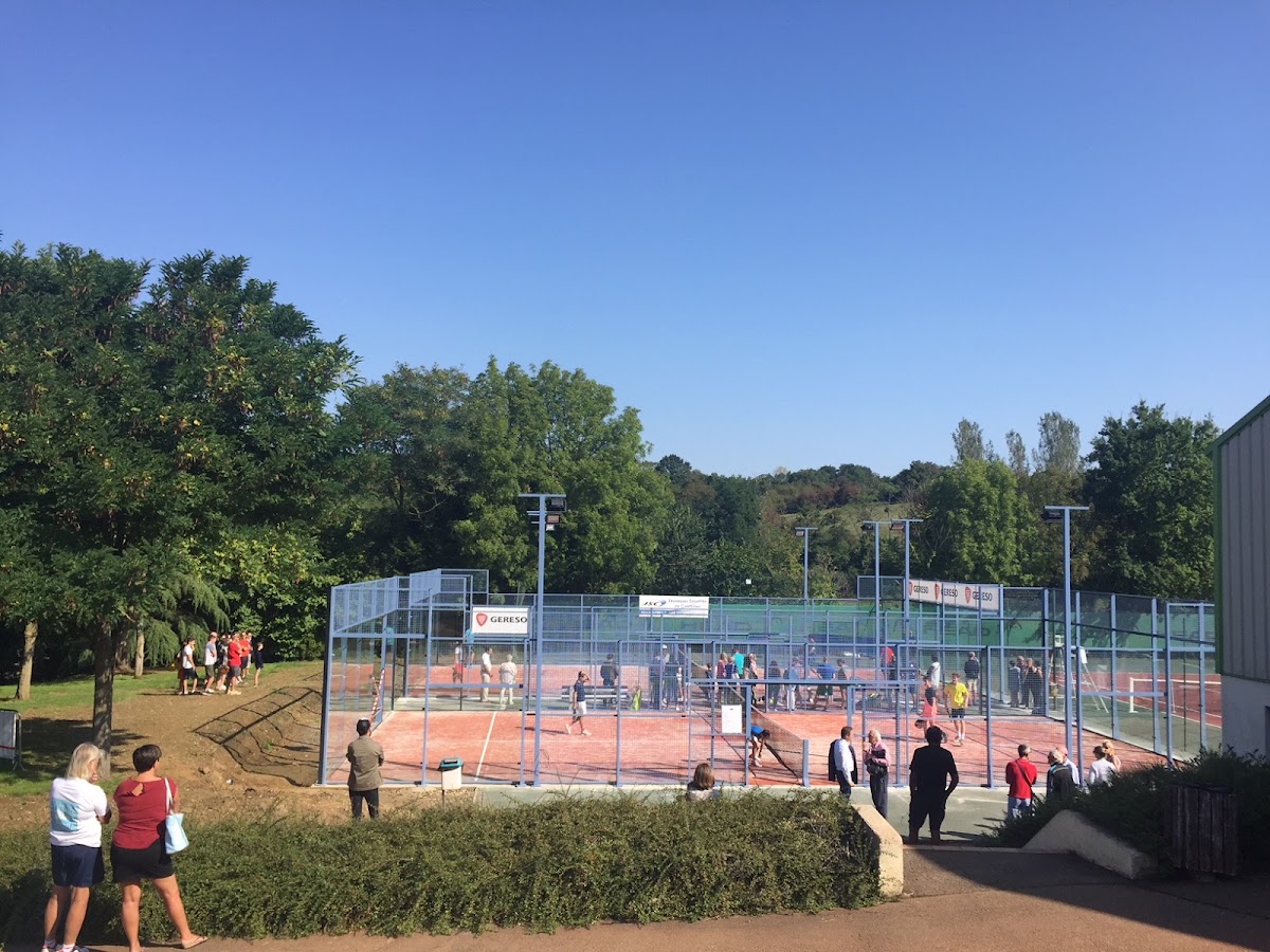 J.S. COULAINES, club de padel à Coulaines, photo 2