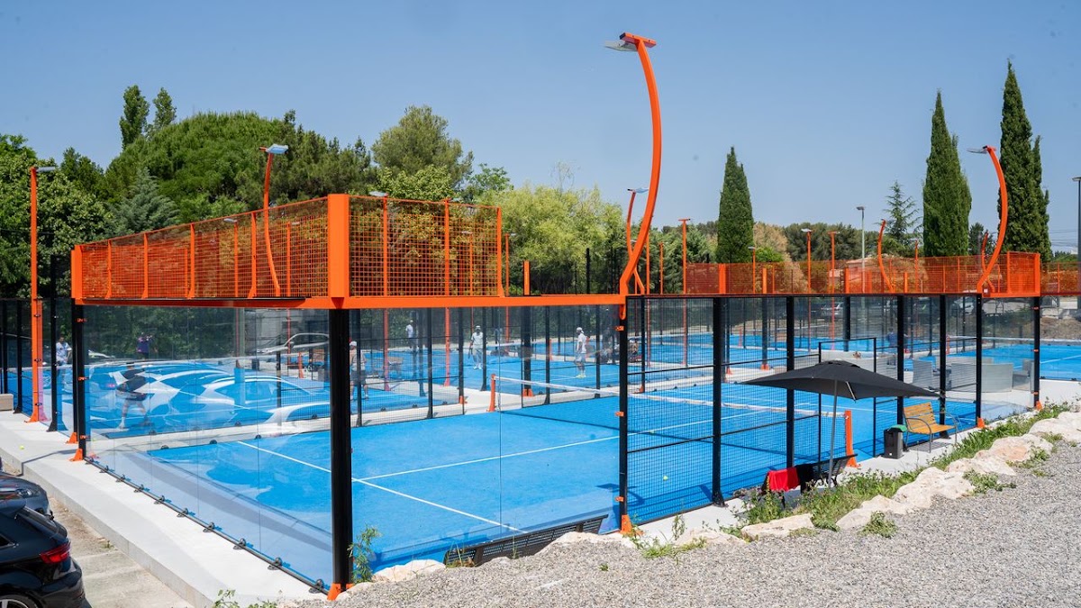 LE CERCLE DU PADEL, club de padel à Simiane-Collongue, photo 3
