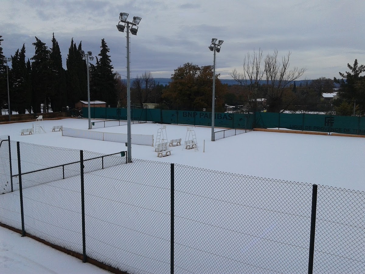 LIGUE PROVENCE-ALPES-COTE D'AZUR, club de padel à Aix-en-Provence, photo 5