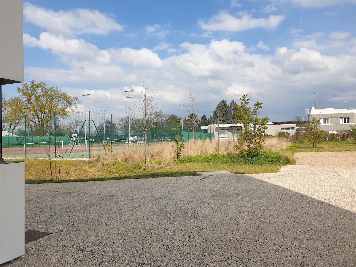 MEYZIEU TENNIS, club de padel à Meyzieu, photo 5
