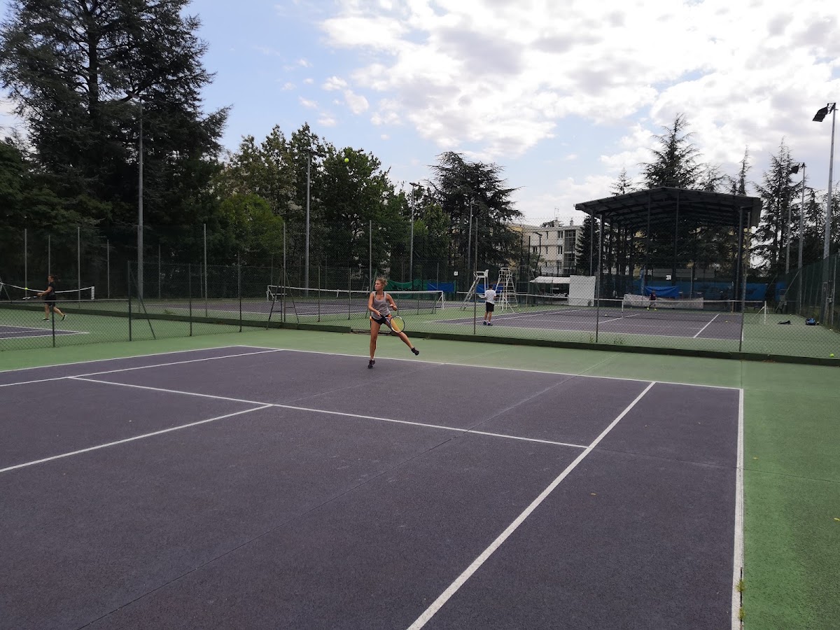 MUNICIPAL 5EME (TENNIS CLUB), club de padel à Sainte-Foy-lès-Lyon