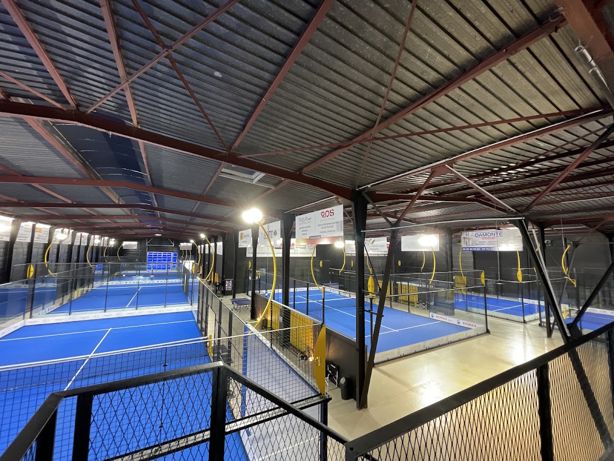 PADEL 3, club de padel à La Chapelle-Saint-Luc