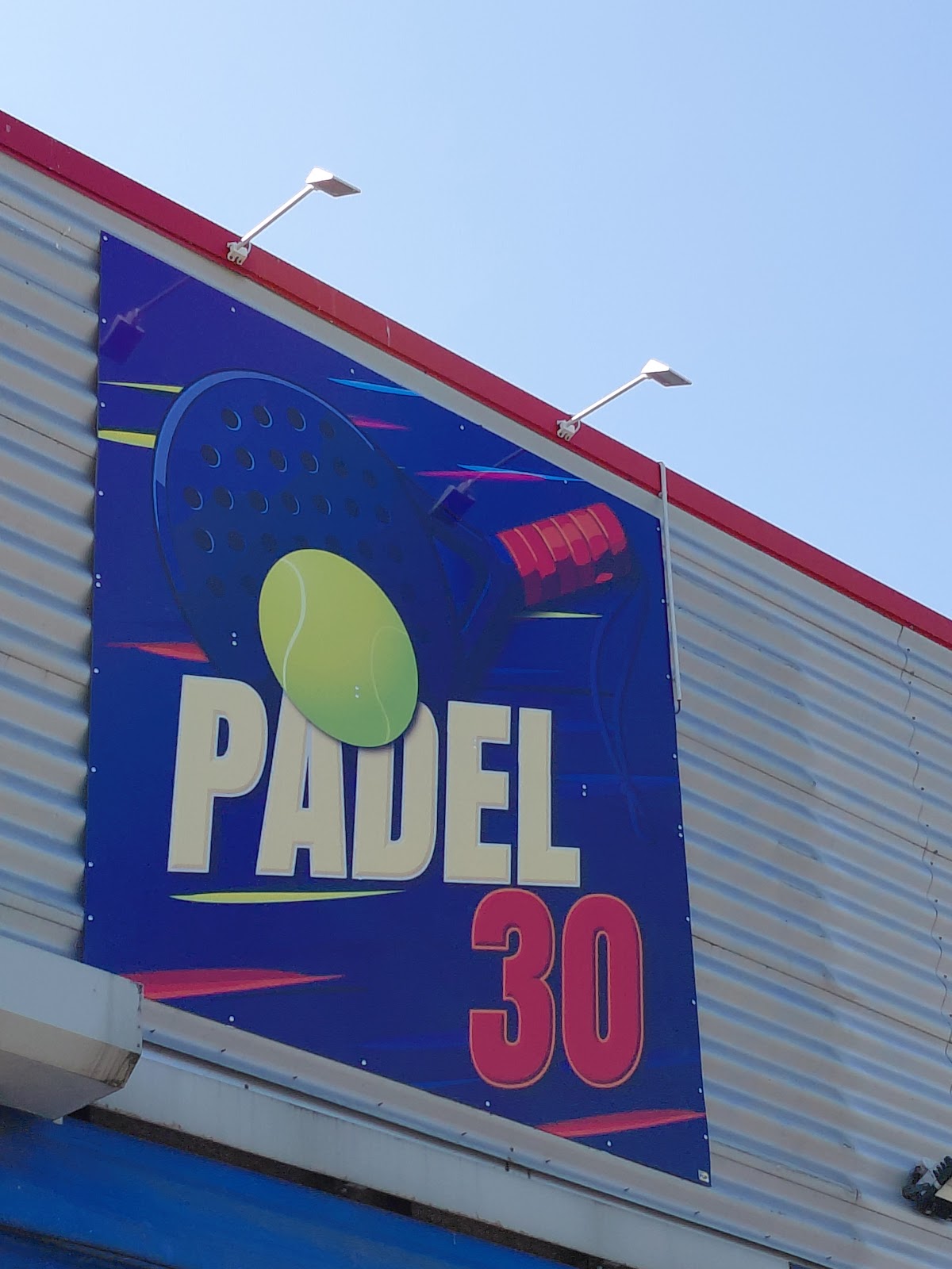 Padel 30, club de padel à Calais, photo 3