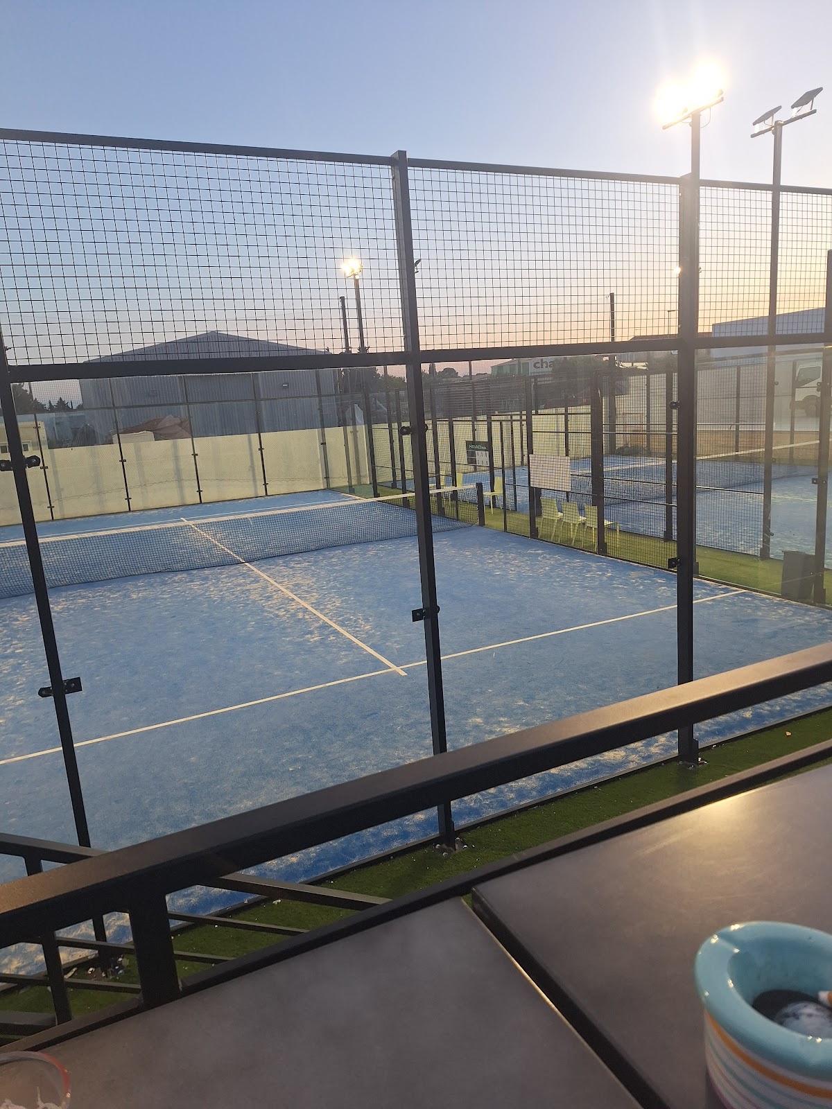 PADEL CLUB MEZE, club de padel à Mèze