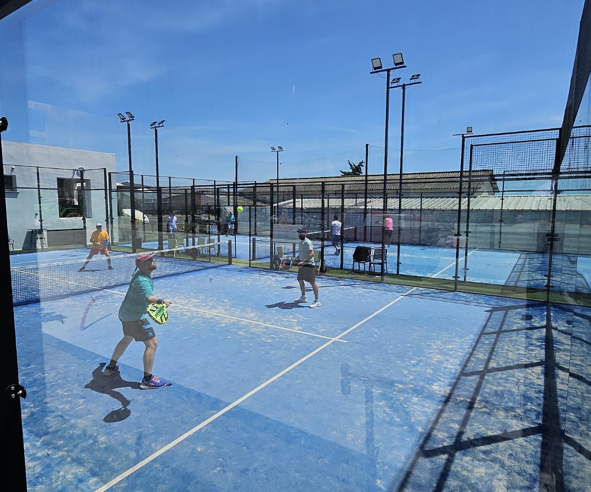 PADEL CLUB MEZE, club de padel à Mèze, photo 2