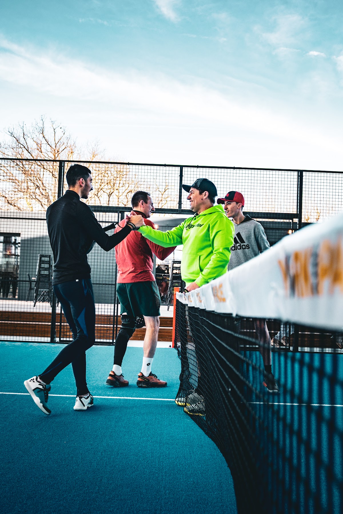 PADEL ET COMPAGNIE, club de padel à Sénas, photo 4