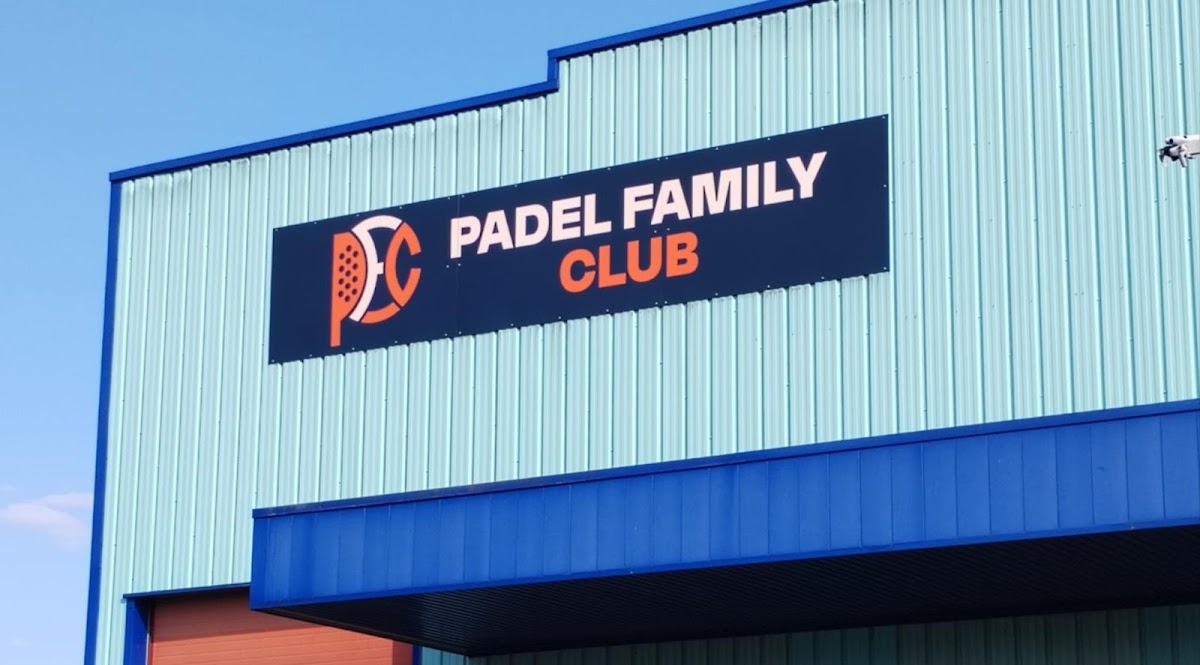 Padel Family Club, club de padel à Brebières, photo 2