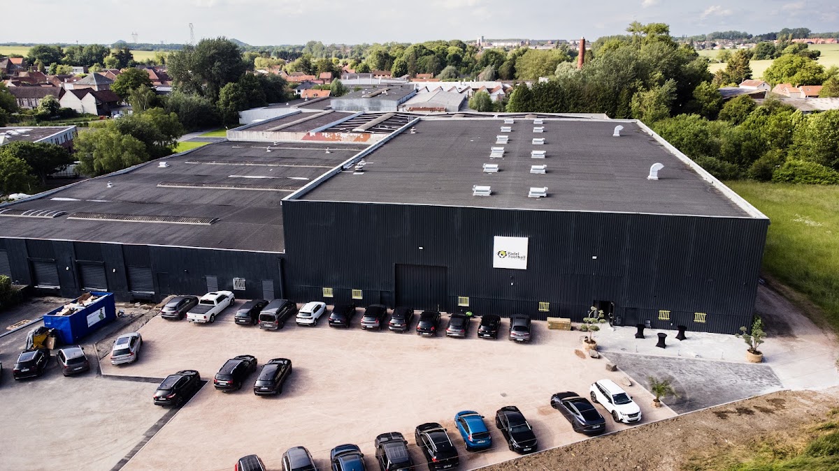 PADEL FOOTBALL CLUB, club de padel à Douchy-les-Mines, photo 2