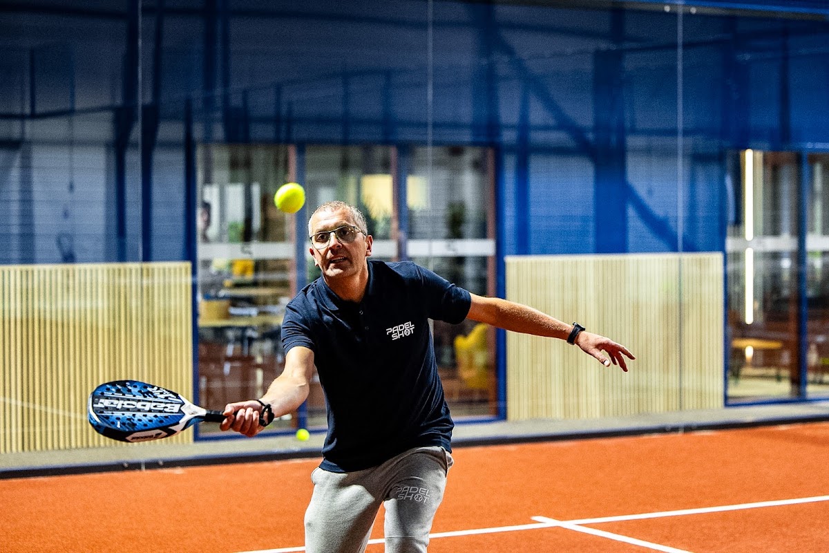 PADELSHOT, club de padel à Saint-Pavace