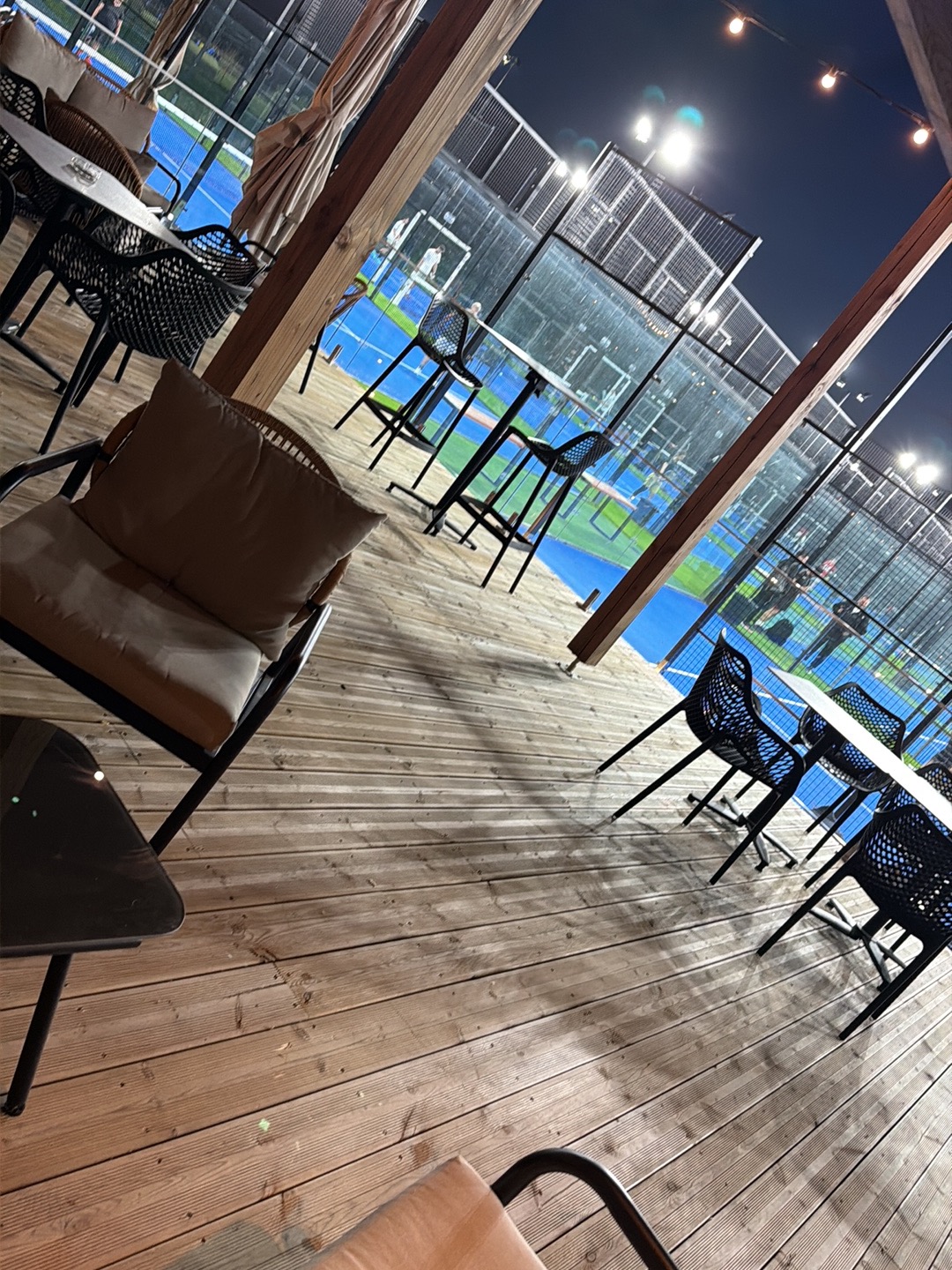 PARC PRADEN - Marguerittes, club de padel à Marguerittes, photo 4