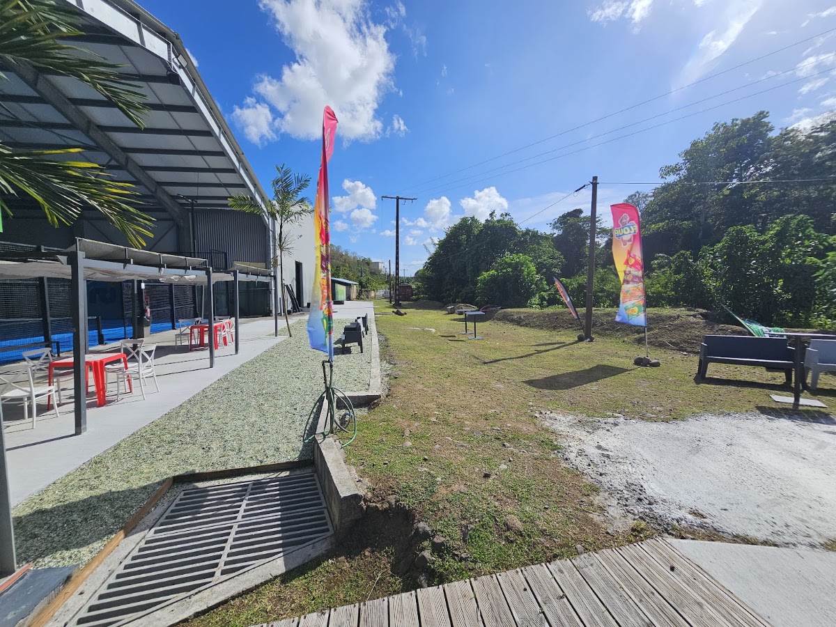RC SPORT CENTER - ARENA, club de padel à Schœlcher, photo 4