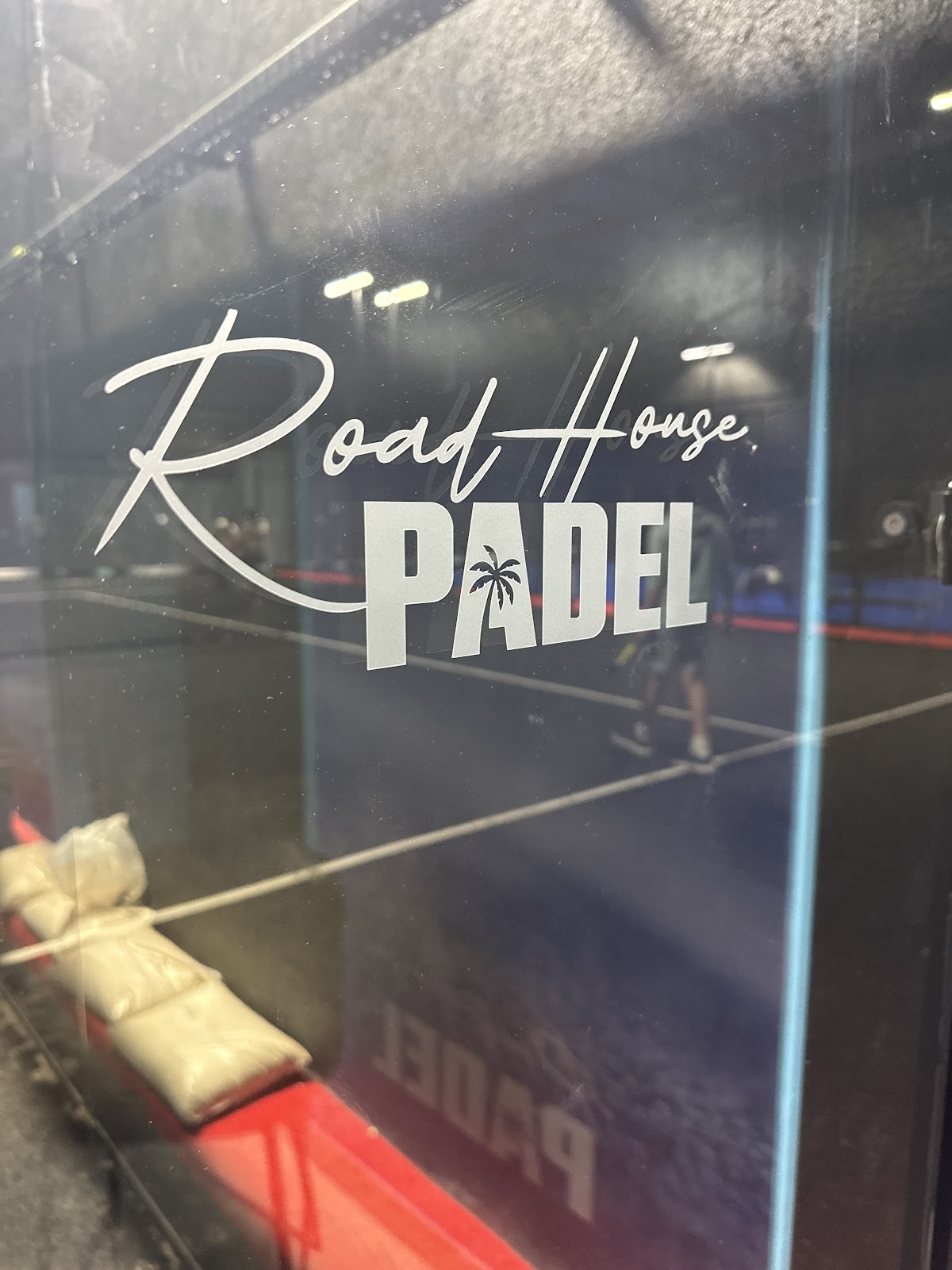 ROAD HOUSE PADEL, club de padel à Grans, photo 5