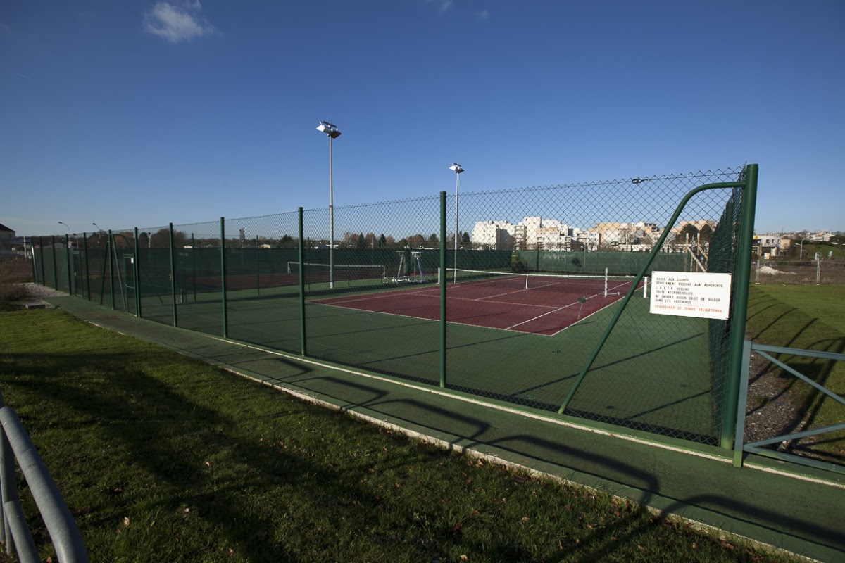 ROISSY EN BRIE AST, club de padel à Roissy-en-Brie