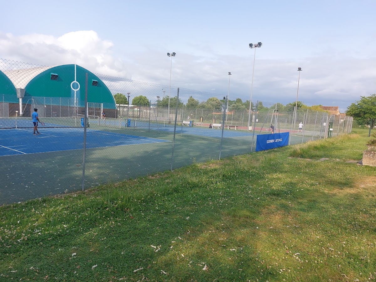 SAINT LOUBES TC, club de padel à Saint-Loubès