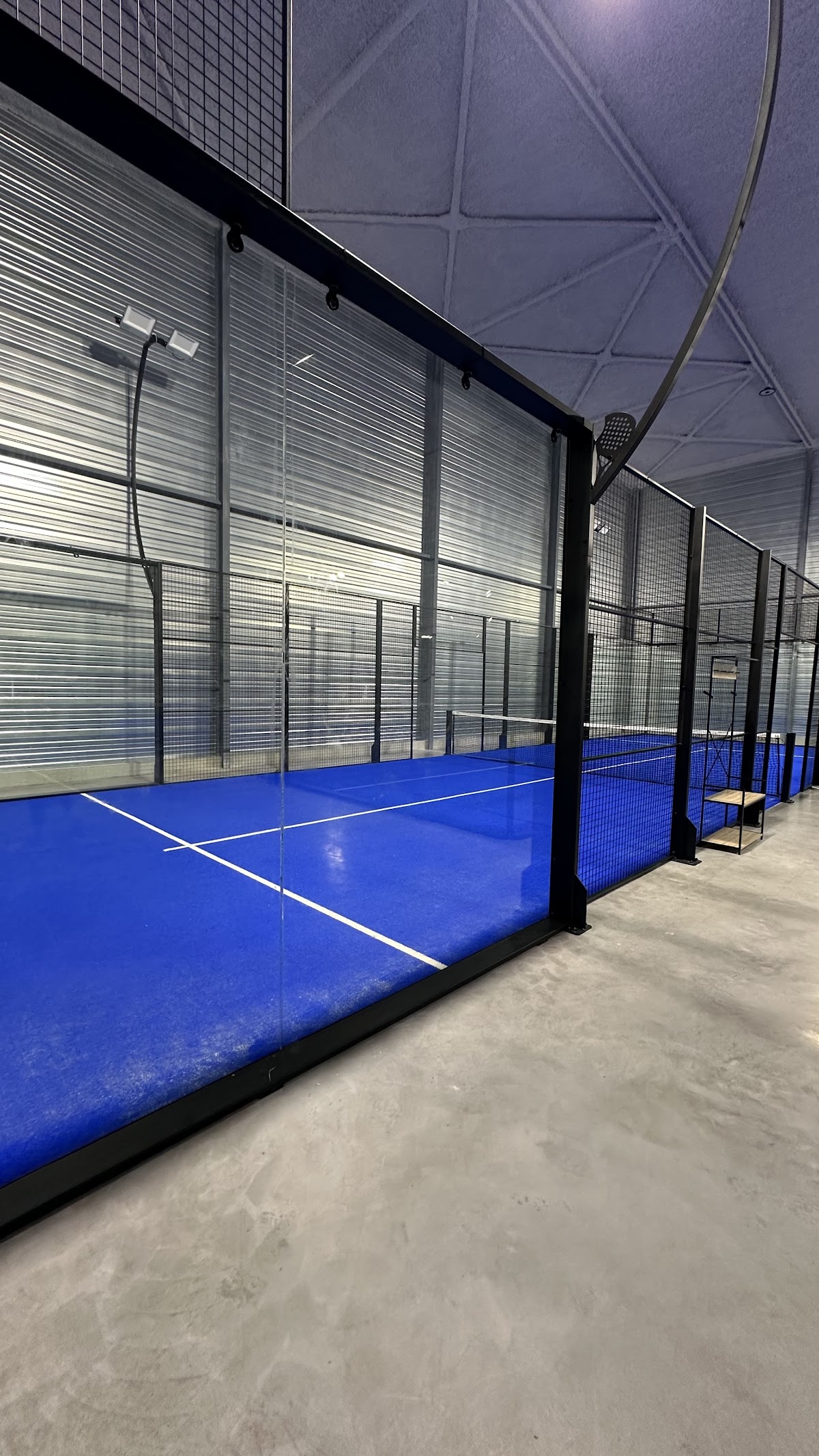 SMASH PADEL, club de padel à Saint-Denis-en-Val
