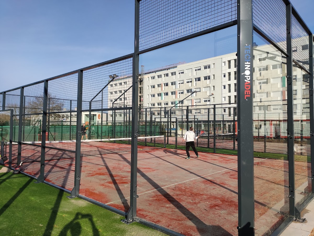 STADE POITEVIN TENNIS, club de padel à Poitiers, photo 3