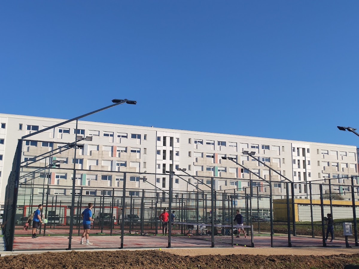 STADE POITEVIN TENNIS, club de padel à Poitiers, photo 5
