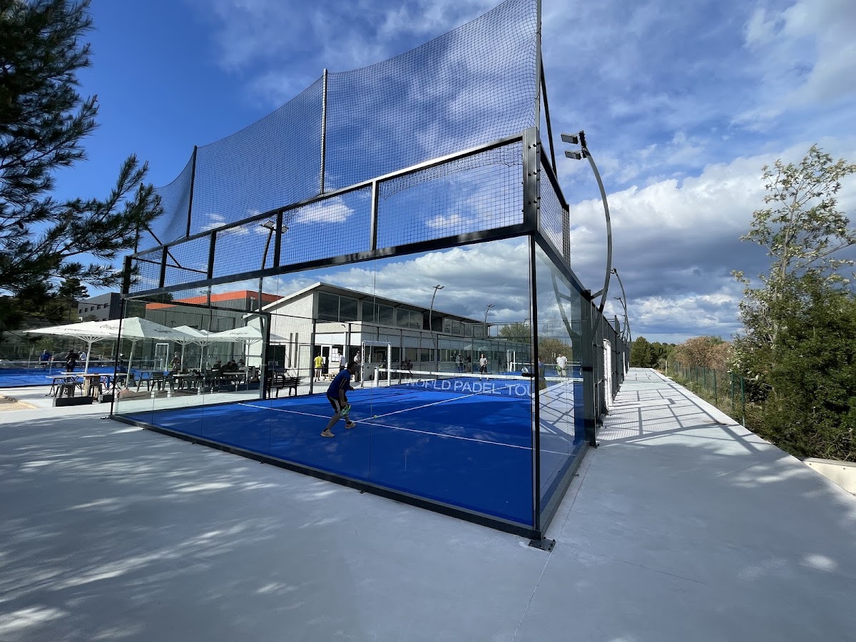 SUD PADEL Vailhauquès, club de padel à Vailhauquès, photo 3
