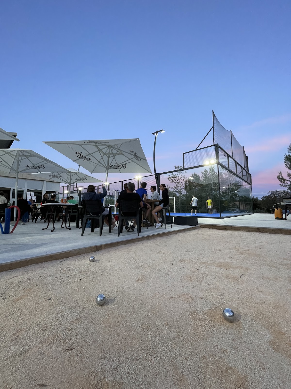 SUD PADEL Vailhauquès, club de padel à Vailhauquès, photo 4