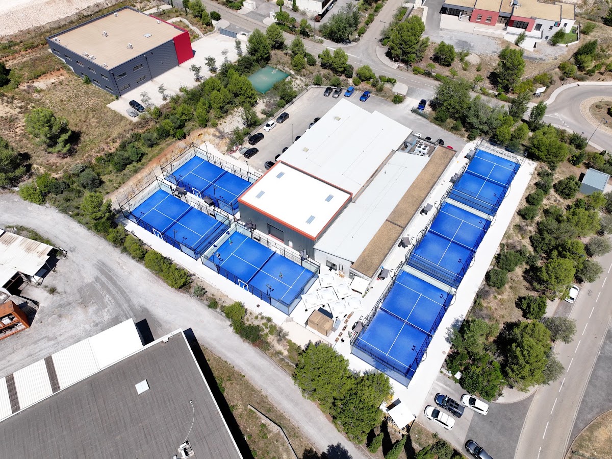 SUD PADEL Vailhauquès, club de padel à Vailhauquès, photo 5