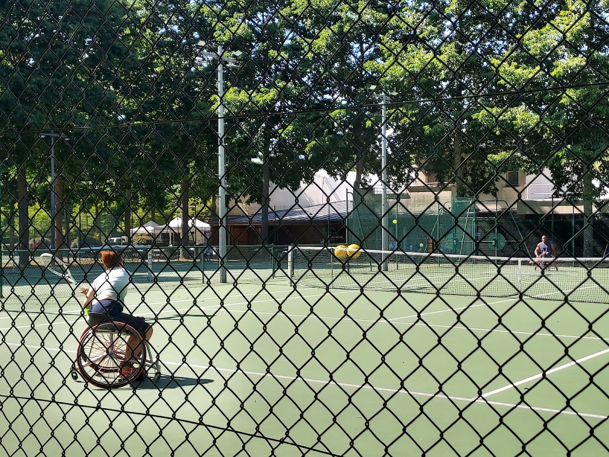 T.C. VOISINS LE BRETONNEUX, club de padel à Voisins-le-Bretonneux, photo 3