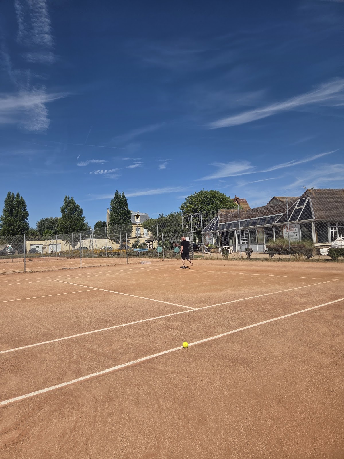 TENNIS CLUB DE COURSEULLES-BERNIERES, club de padel à Courseulles-sur-Mer