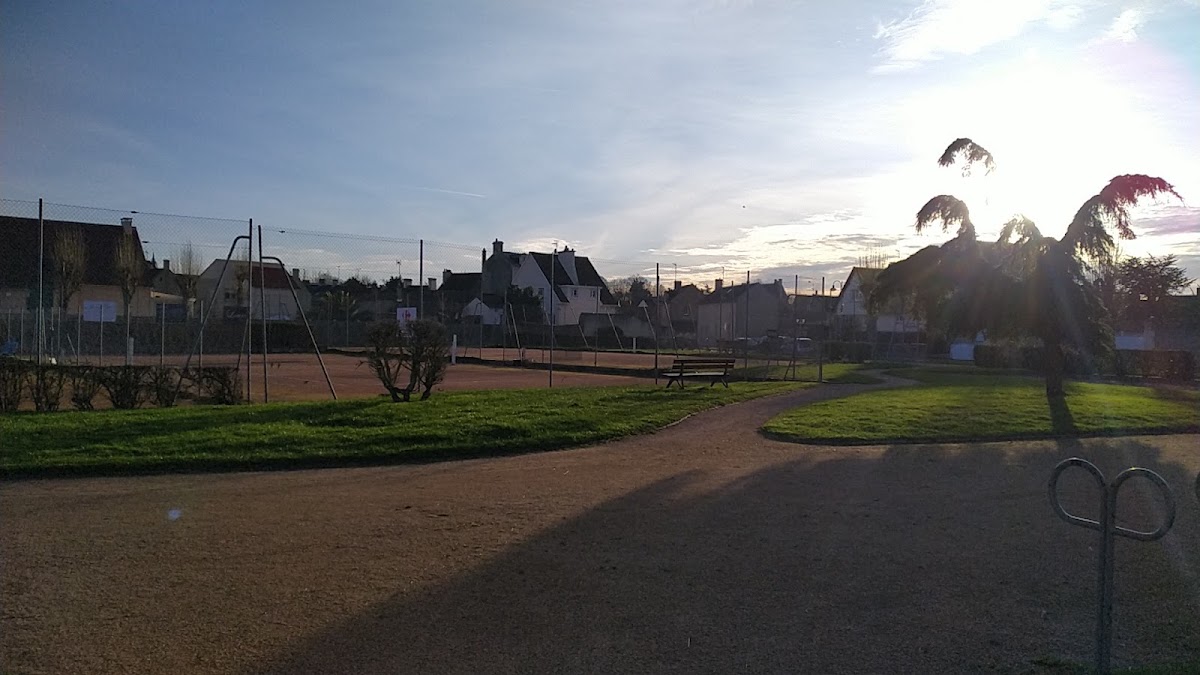 TENNIS CLUB DE COURSEULLES-BERNIERES, club de padel à Courseulles-sur-Mer, photo 4