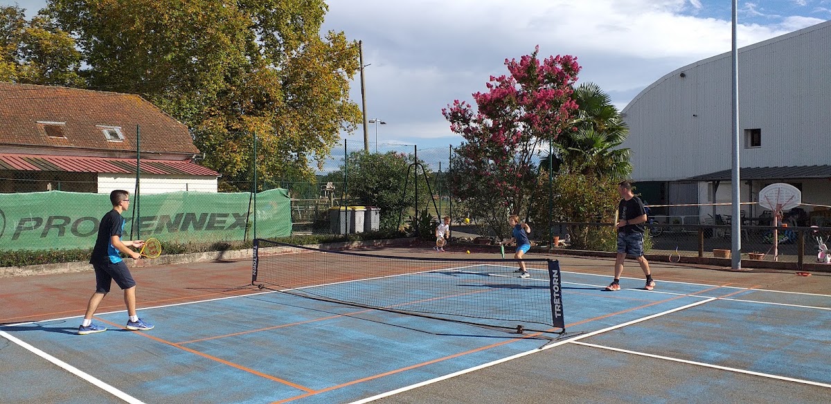 TENNIS CLUB PYRENEES BIGORRE, club de padel à Orleix, photo 3