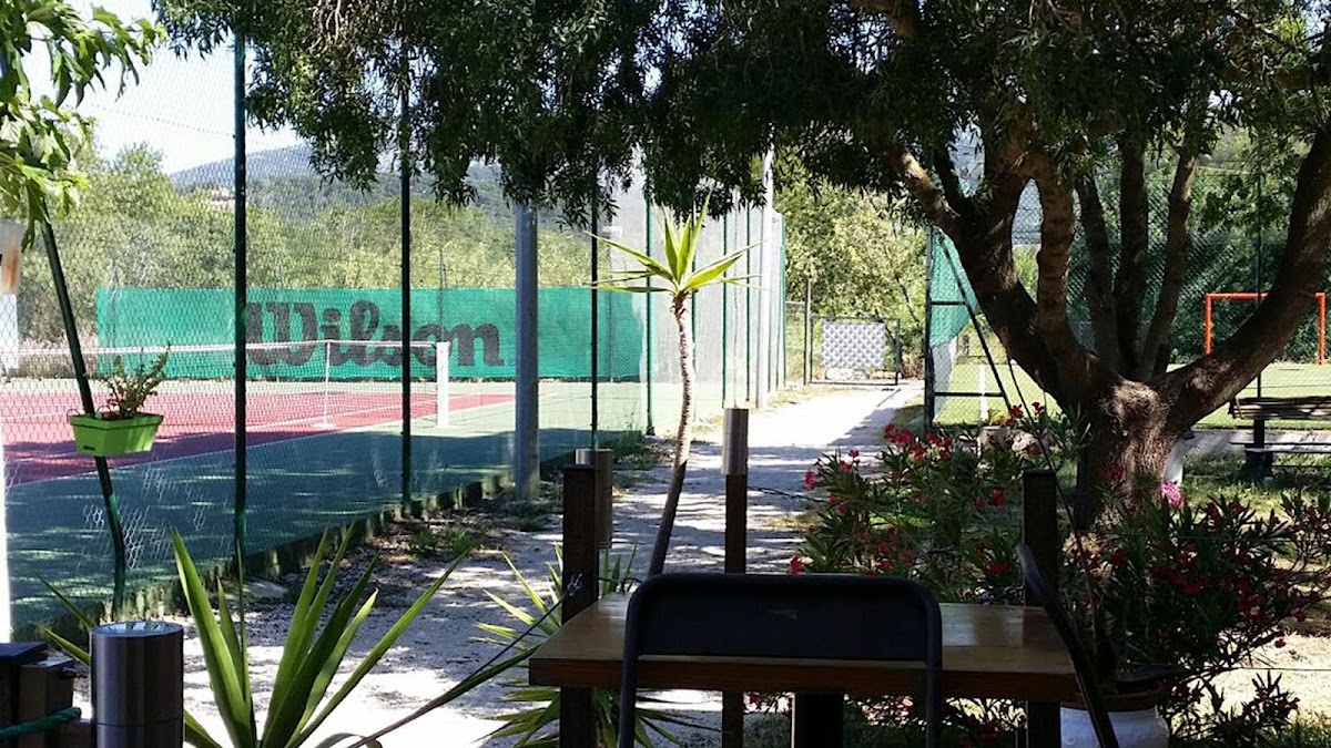 TENNIS PADEL ST CHARLES, club de padel à La Garde