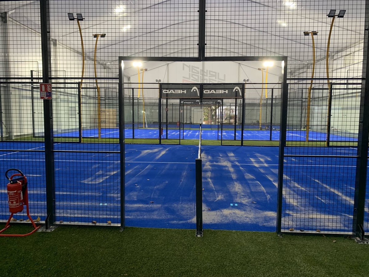 URBAN PADEL DIJON, club de padel à Saint-Apollinaire, photo 4