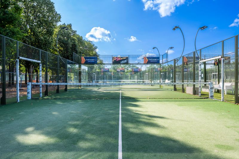 URBAN PADEL ILE DE PUTEAUX, club de padel à Puteaux, photo 5