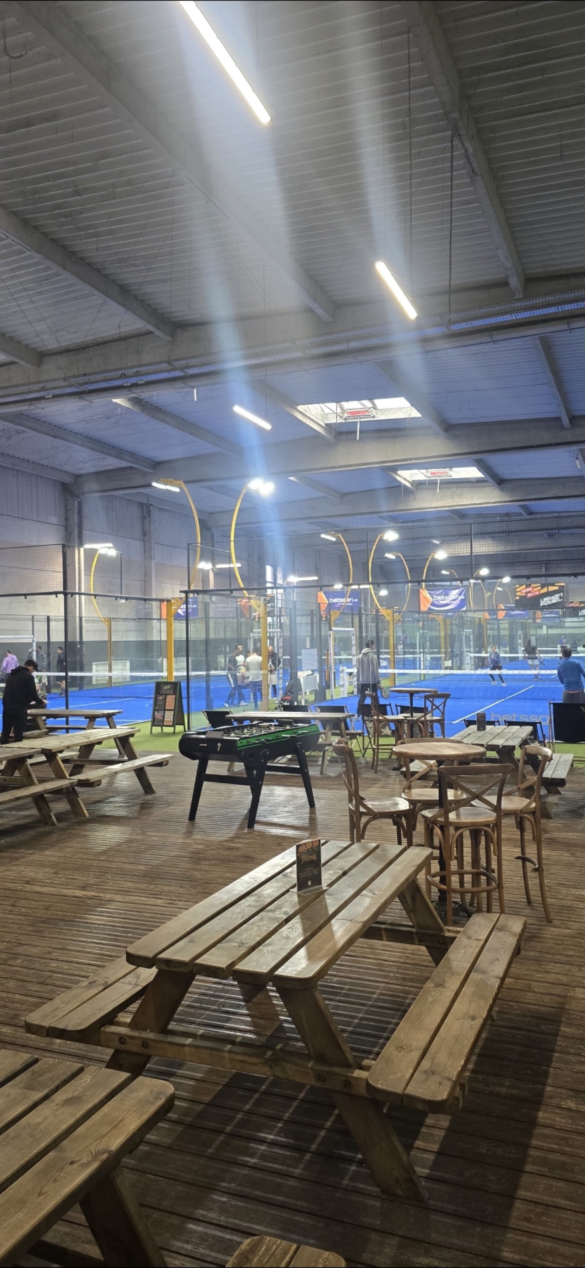 URBAN PADEL TOULOUSE SEPT DENIERS, club de padel à Toulouse, photo 2