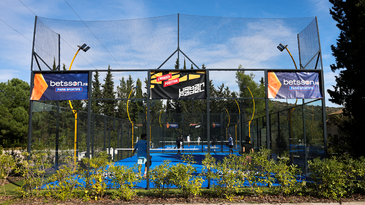 URBAN PADEL VILLENEUVE LOUBET, club de padel à Villeneuve-Loubet, photo 2