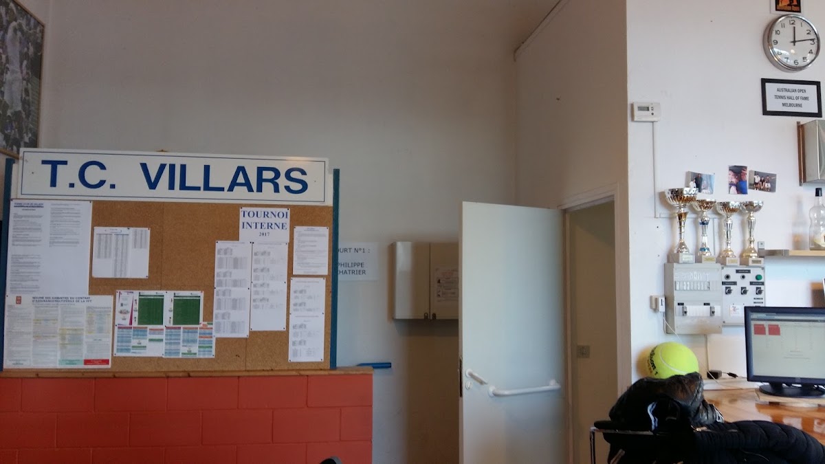 VILLARS (TENNIS CLUB DE), club de padel à Villars
